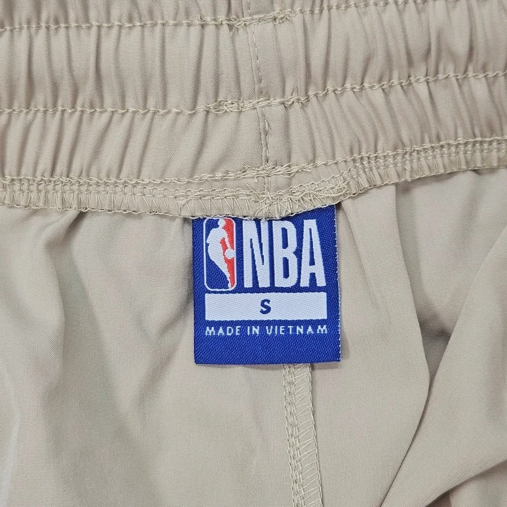 NBA Men's Beige Track Jogger Pants Logo Side Stripes‎ Size Small Zip Ankle Cuff
